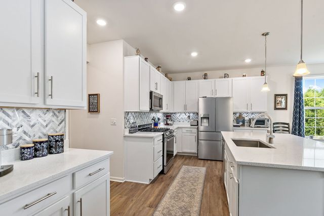 6706 Killala Drive, Mchenry, IL 60050