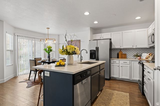 1253 W BORTHWICK WAY, Murray, UT 84123