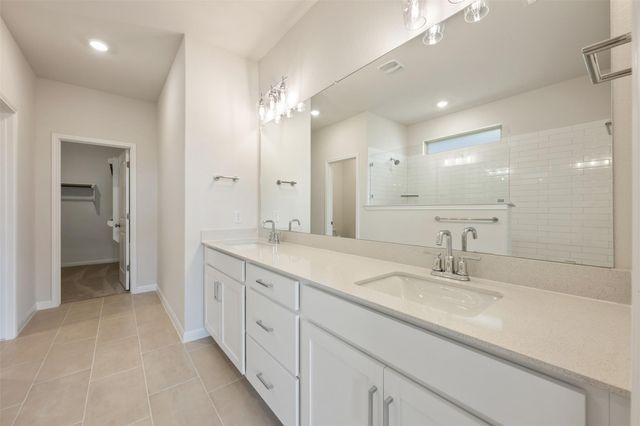 132 Arlington Park LOOP, Hutto, TX 78634