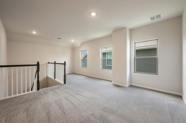132 Arlington Park LOOP, Hutto, TX 78634