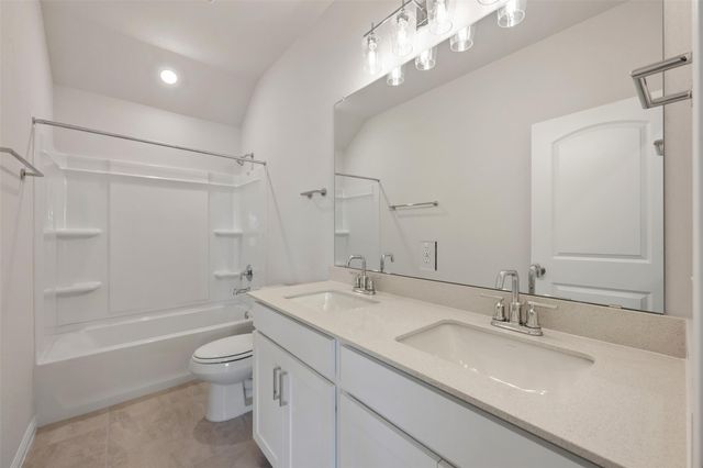132 Arlington Park LOOP, Hutto, TX 78634