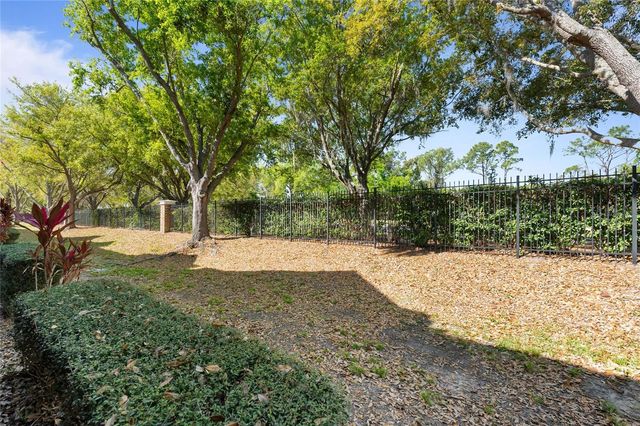 7698 PLANTATION CIRCLE, Bradenton, FL 34201