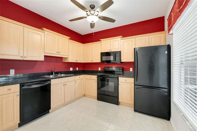 7698 PLANTATION CIRCLE, Bradenton, FL 34201