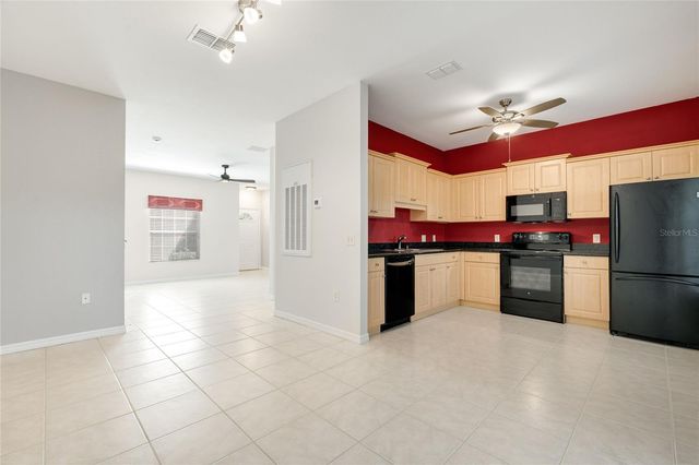 7698 PLANTATION CIRCLE, Bradenton, FL 34201