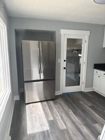 3009 Lynnhaven DR, Virginia Beach, VA 23451