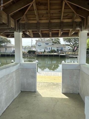 3009 Lynnhaven DR, Virginia Beach, VA 23451