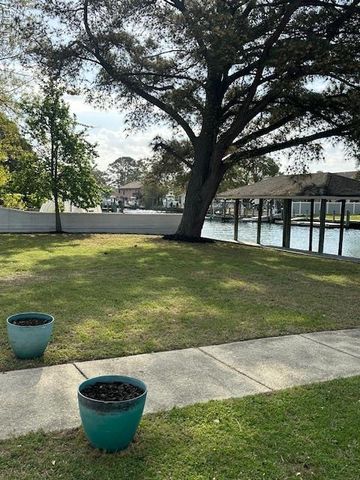 3009 Lynnhaven DR, Virginia Beach, VA 23451