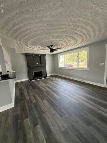 3009 Lynnhaven DR, Virginia Beach, VA 23451