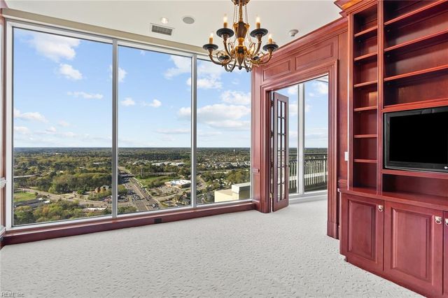 4545 Commerce St Unit 3701, Virginia Beach, VA 23462