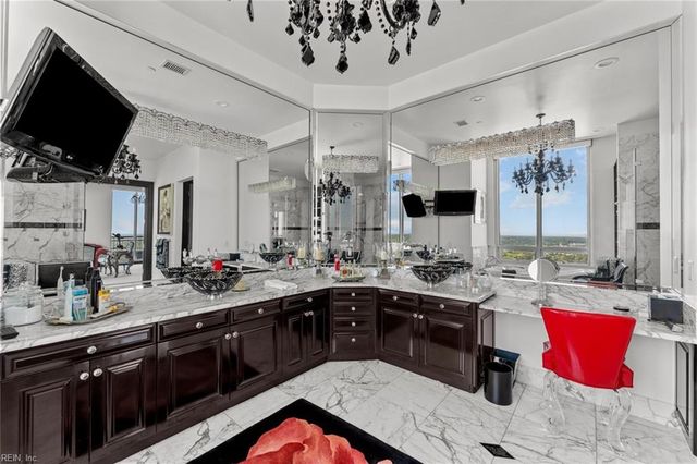 4545 Commerce St Unit 3701, Virginia Beach, VA 23462