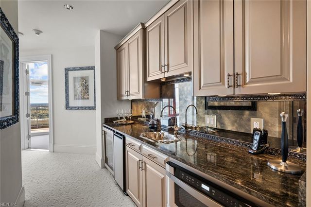 4545 Commerce St Unit 3701, Virginia Beach, VA 23462