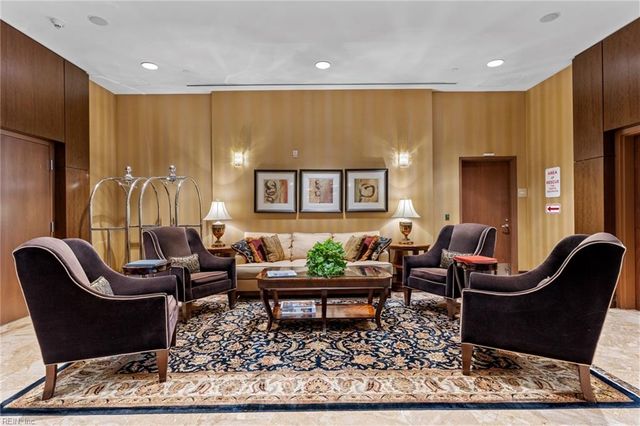 4545 Commerce St Unit 3701, Virginia Beach, VA 23462