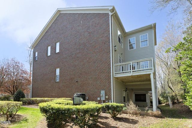 335 Bridgegate Drive, Cary, NC 27519