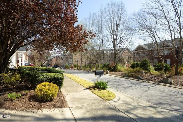 335 Bridgegate Drive, Cary, NC 27519