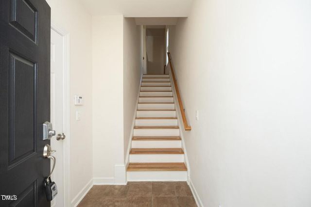 335 Bridgegate Drive, Cary, NC 27519