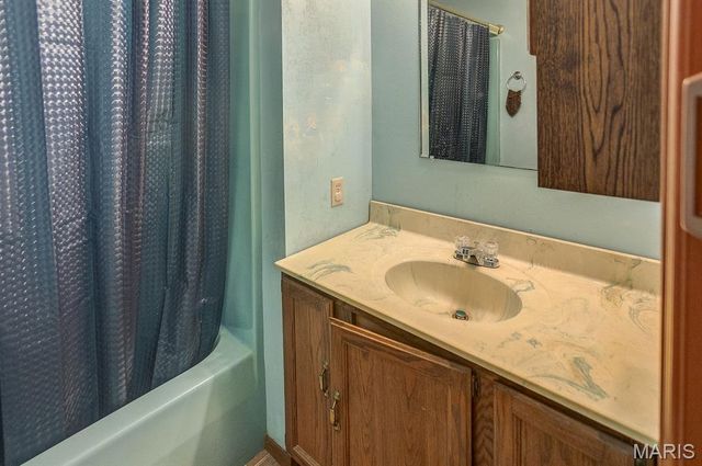 2007 Lynn Street, Cahokia, IL 62206