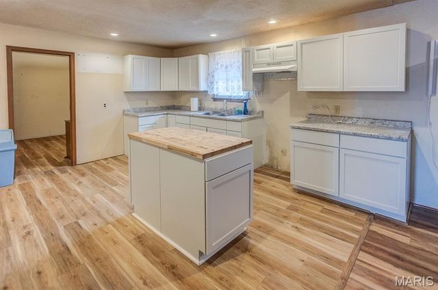 2007 Lynn Street, Cahokia, IL 62206