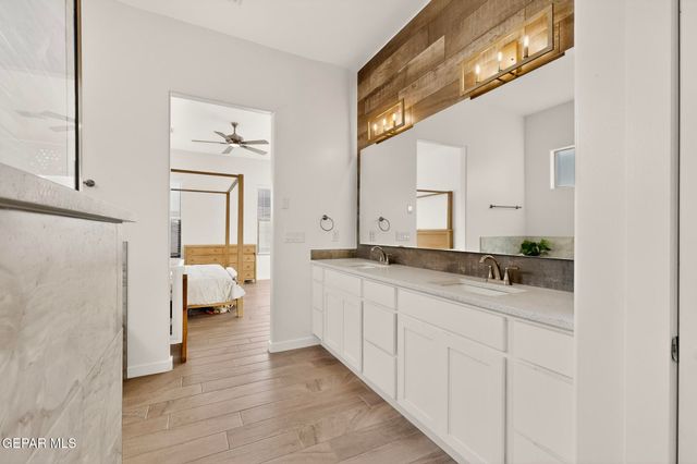 905 WITTON Place, El Paso, TX 79928