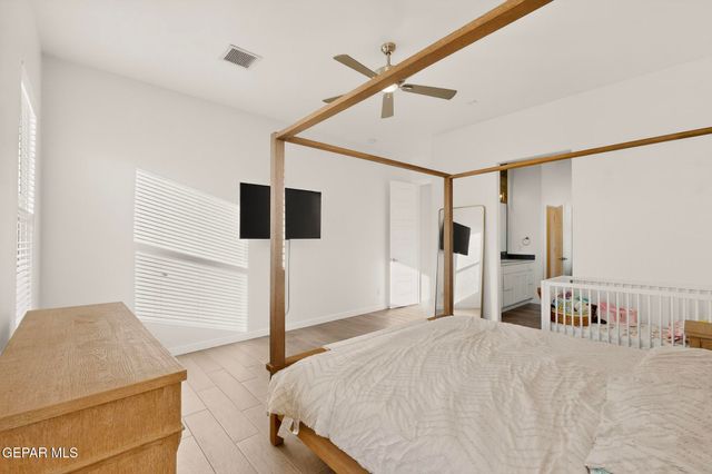 905 WITTON Place, El Paso, TX 79928