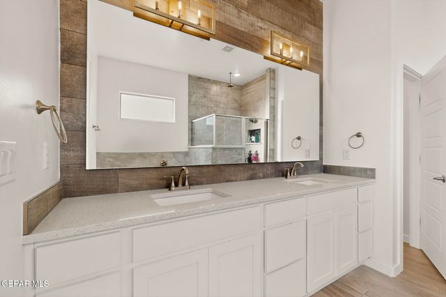 905 WITTON Place, El Paso, TX 79928