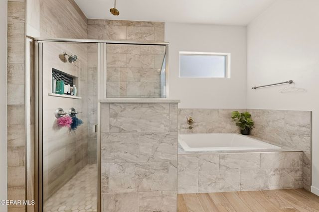 905 WITTON Place, El Paso, TX 79928