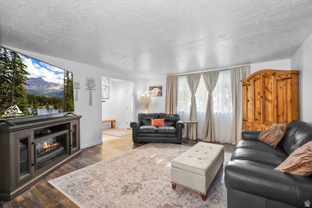 7282 S 2700 W, West Jordan, UT 84084