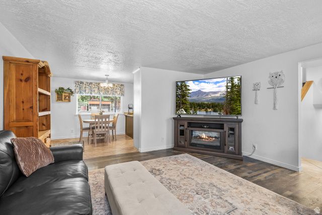 7282 S 2700 W, West Jordan, UT 84084