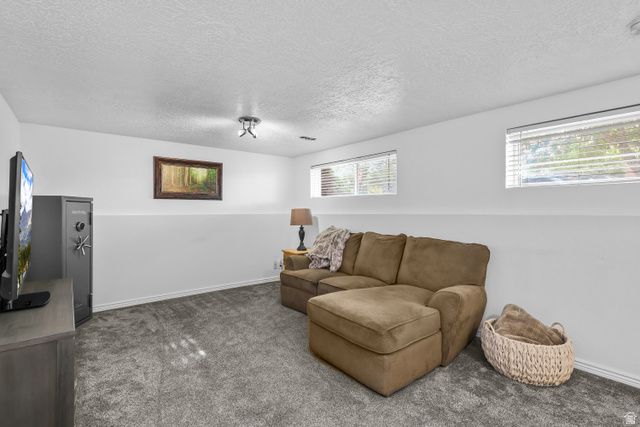 7282 S 2700 W, West Jordan, UT 84084
