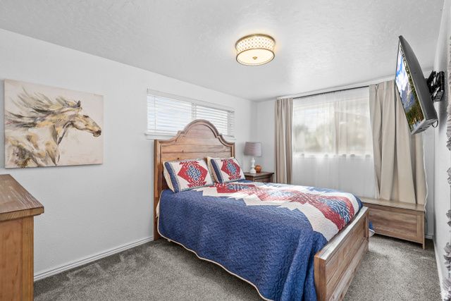 7282 S 2700 W, West Jordan, UT 84084