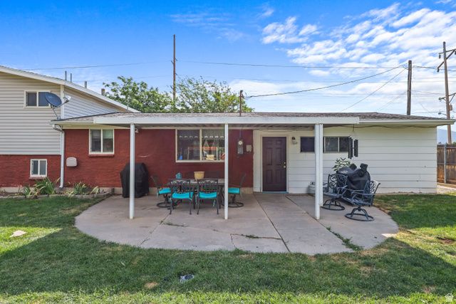 7282 S 2700 W, West Jordan, UT 84084