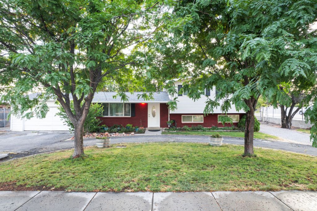 7282 S 2700 W, West Jordan, UT 84084