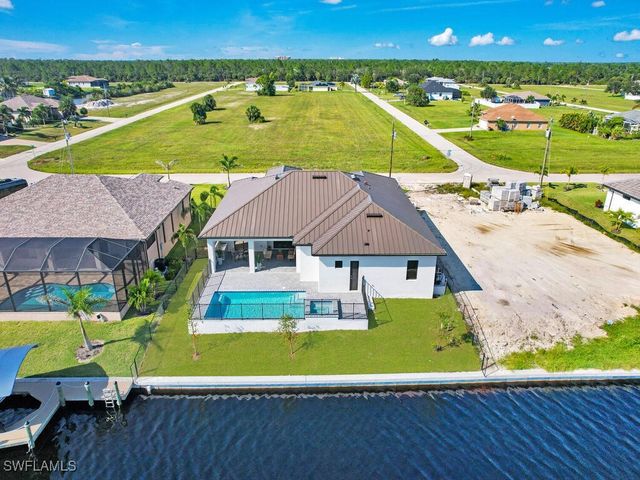 4204 NW 39th LN, Cape Coral, FL 33993