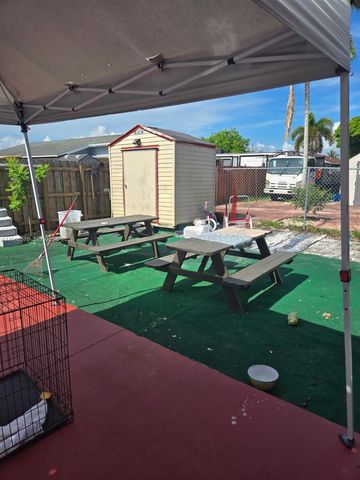 16242 SW 304th Ter, Homestead, FL 33033