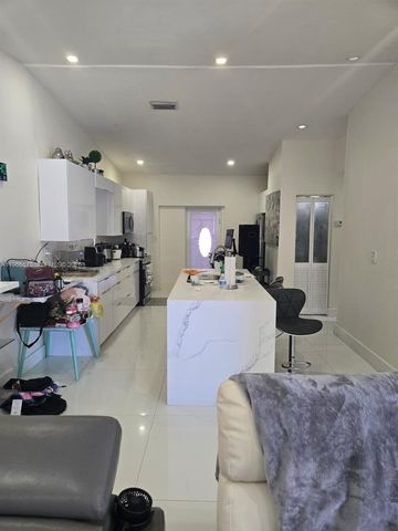 16242 SW 304th Ter, Homestead, FL 33033