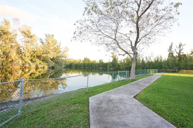 8240 SW 210th Street 207, Cutler Bay, FL 33189