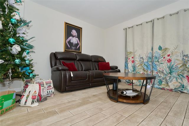 8240 SW 210th Street 207, Cutler Bay, FL 33189