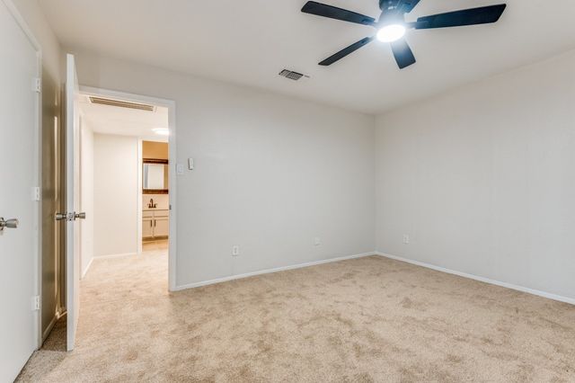 2321 Torrington Drive D, Arlington, TX 76012