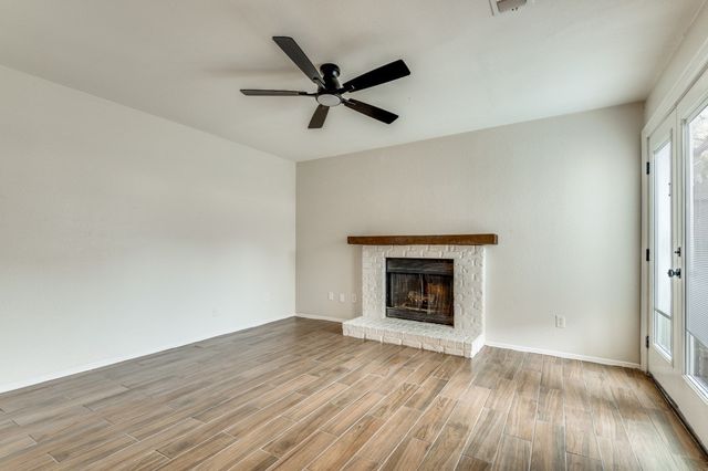 2321 Torrington Drive D, Arlington, TX 76012