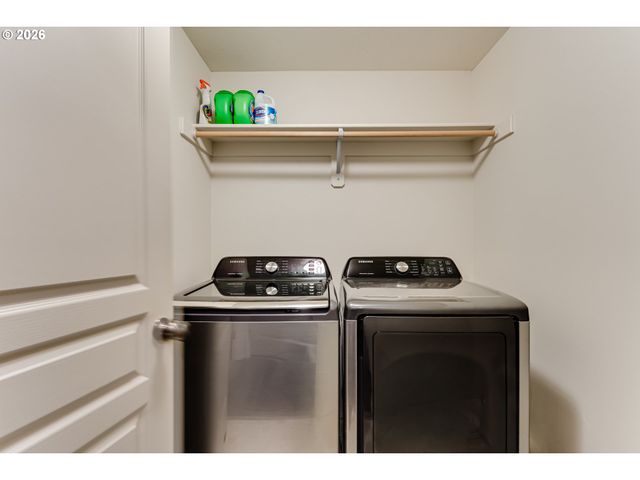 87792 LARK St, Veneta, OR 97487