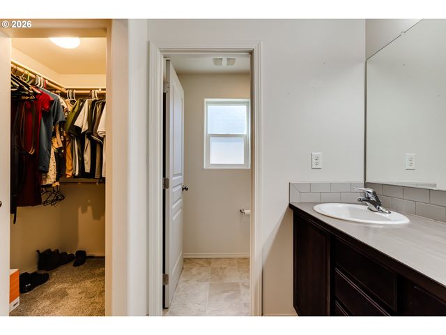 87792 LARK St, Veneta, OR 97487