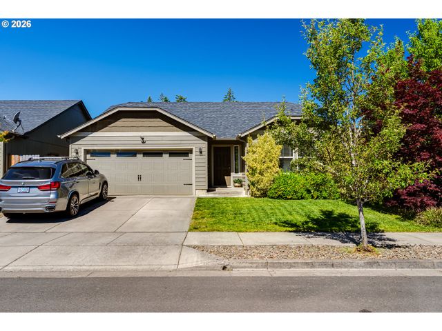 87792 LARK St, Veneta, OR 97487