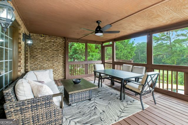 3925 Greenside Court, Dacula, GA 30019