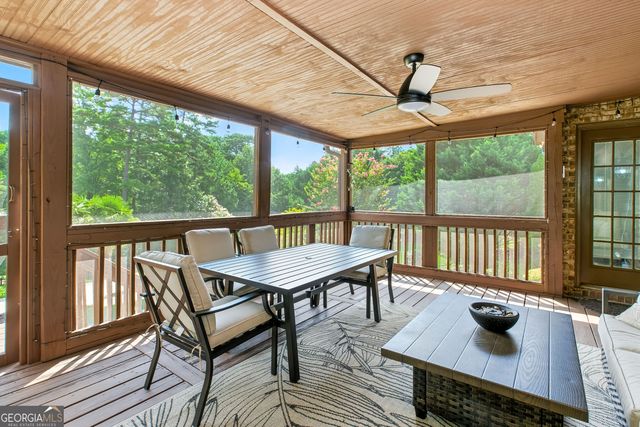 3925 Greenside Court, Dacula, GA 30019