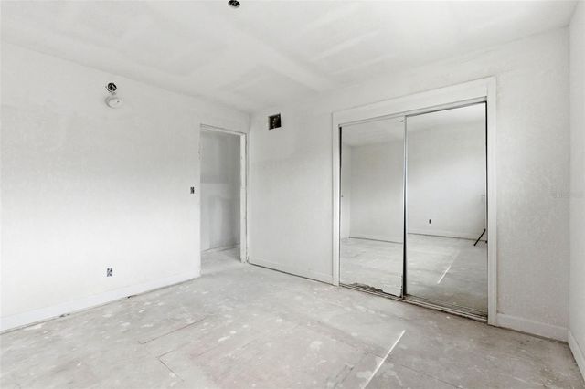 11045 3RD STREET E 6, Treasure Island, FL 33706