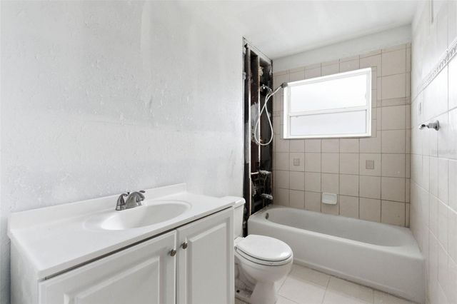 11045 3RD STREET E 6, Treasure Island, FL 33706