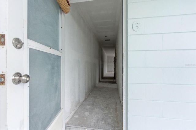 11045 3RD STREET E 6, Treasure Island, FL 33706