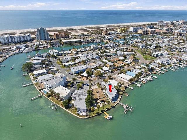 11045 3RD STREET E 6, Treasure Island, FL 33706