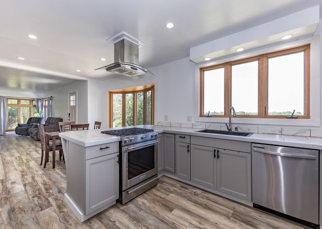 19775 E 1500th Street, Geneseo, IL 61254