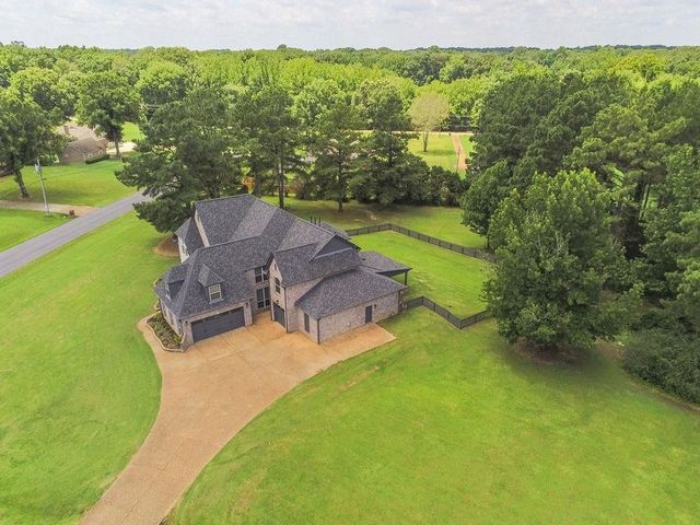 15 KIMBERLY CV, Piperton, TN 38017