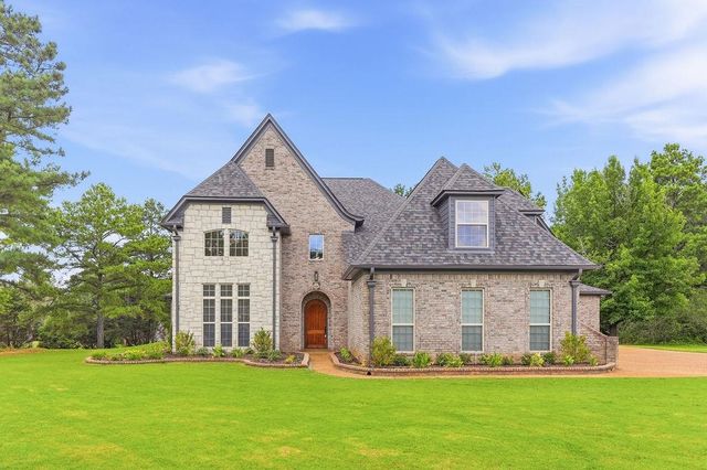 15 KIMBERLY CV, Piperton, TN 38017